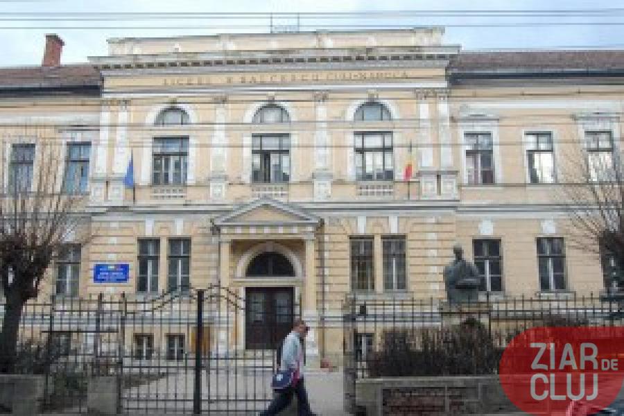 Ioana Haitonic șefă De Catedră La Liceului Teoretic Nicolae Bălcescu Din Cluj Napoca A Fost Reclamată Ministrului Educației și Cercetării științifice Pentru Limbaj Neadecvat In Fiecare Oră Ziar De Cluj